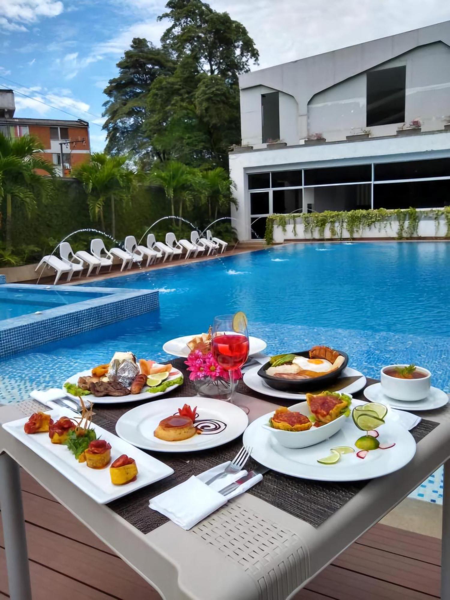 Hotel Blue 66 Cali Exterior foto